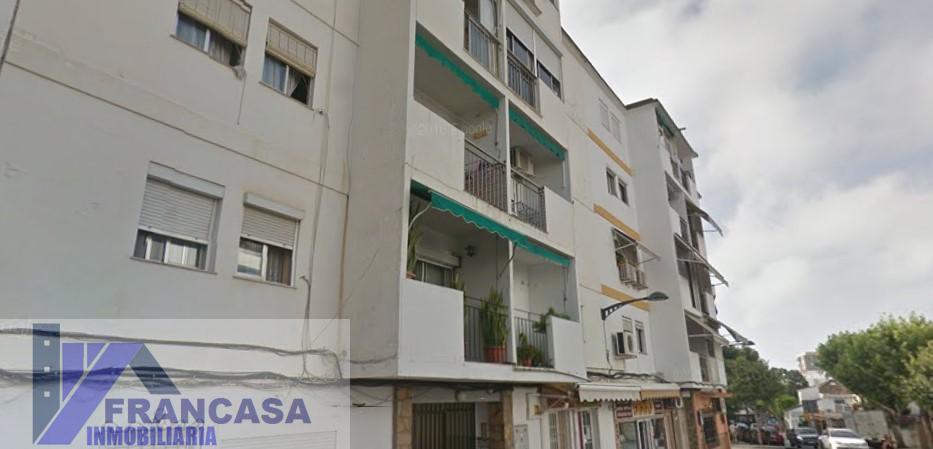 For sale of flat in San Pedro de Alcántara