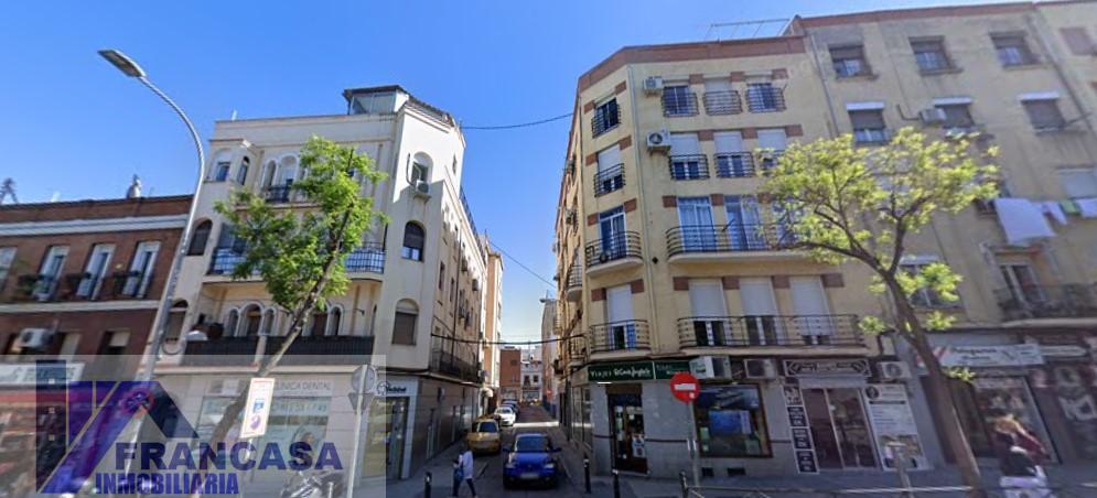 For sale of flat in Madrid