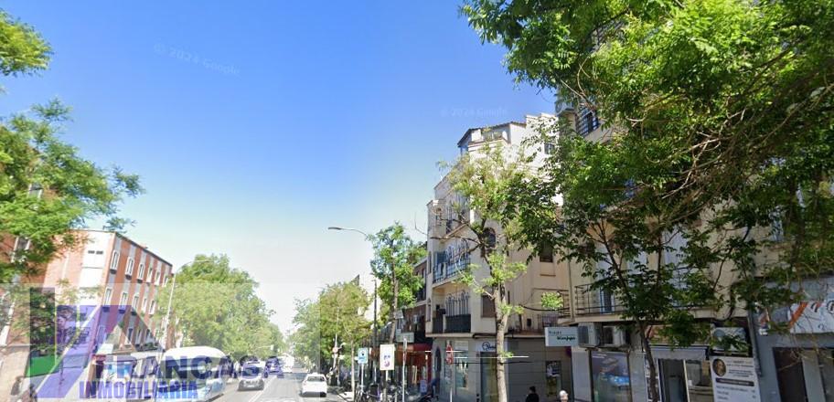 For sale of flat in Madrid