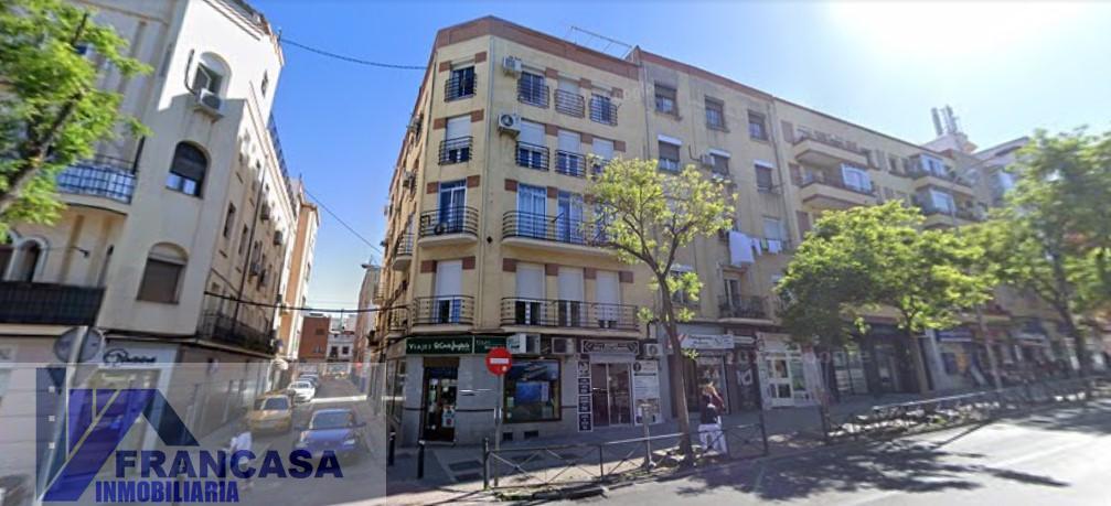 For sale of flat in Madrid