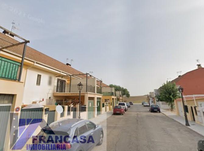 For sale of house in Yuncler