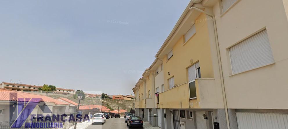For sale of house in Borox