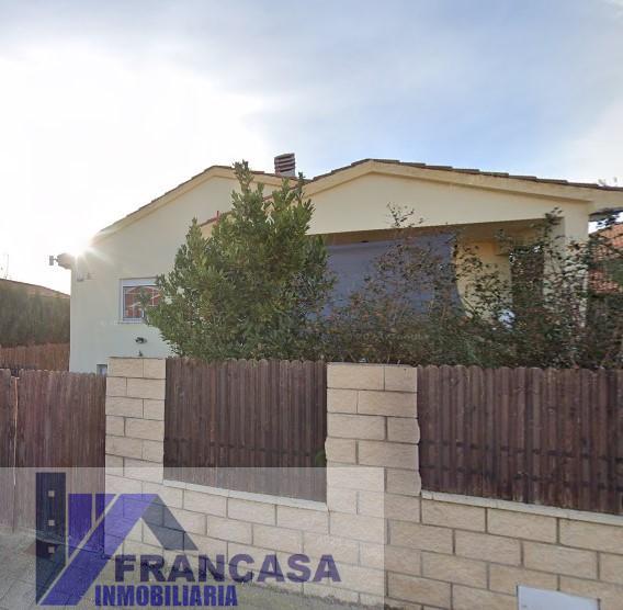 Venta de casa en Burguillos de Toledo