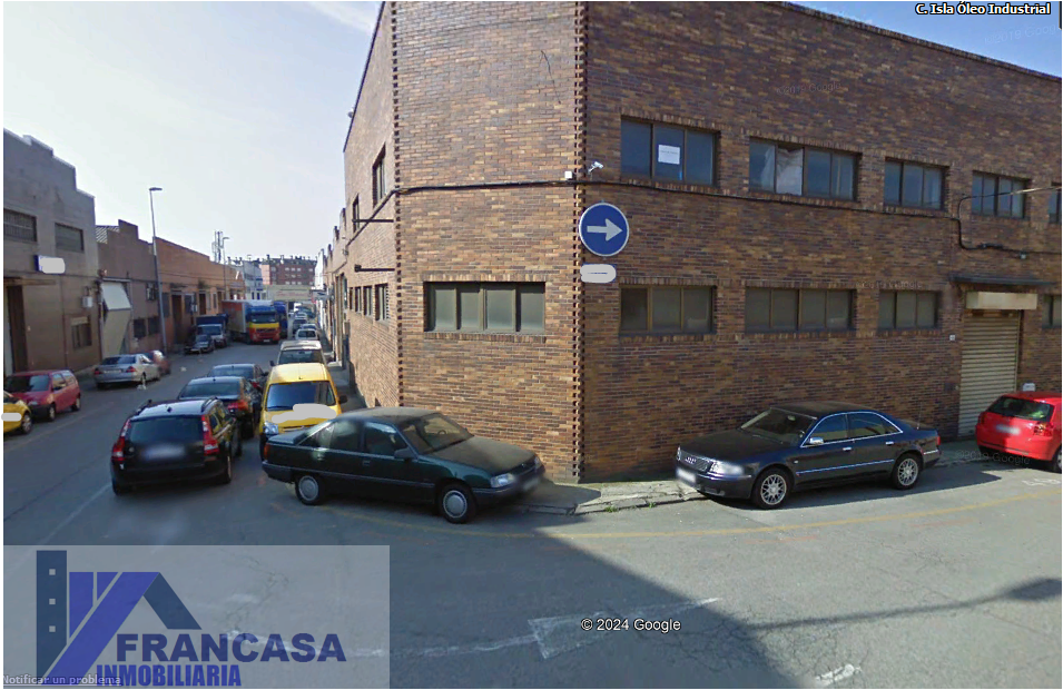 For sale of industrial plant/warehouse in Santander