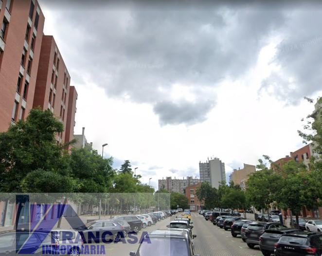 Venta de local comercial en Girona