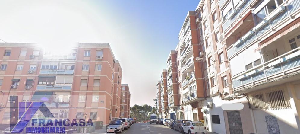For sale of commercial in Madrid