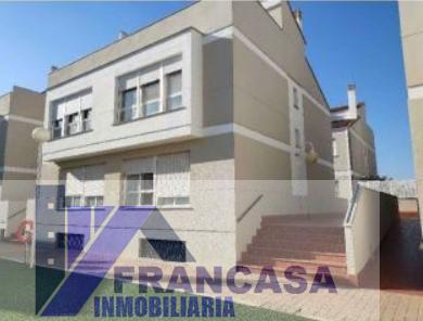For sale of house in Moncofa