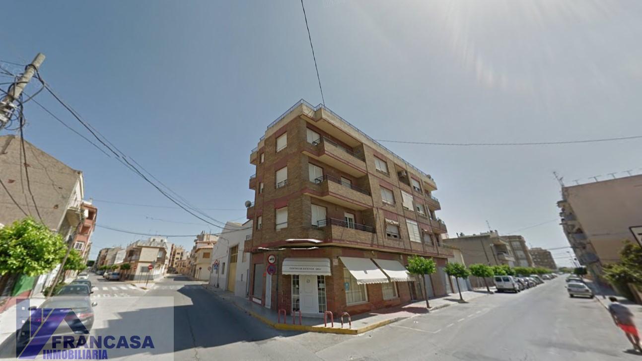 For sale of flat in Almoradí