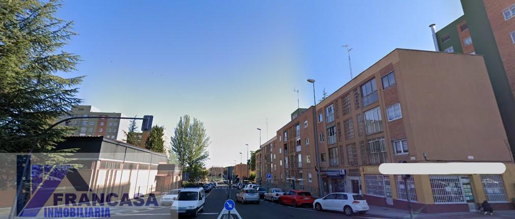 For sale of flat in Salamanca