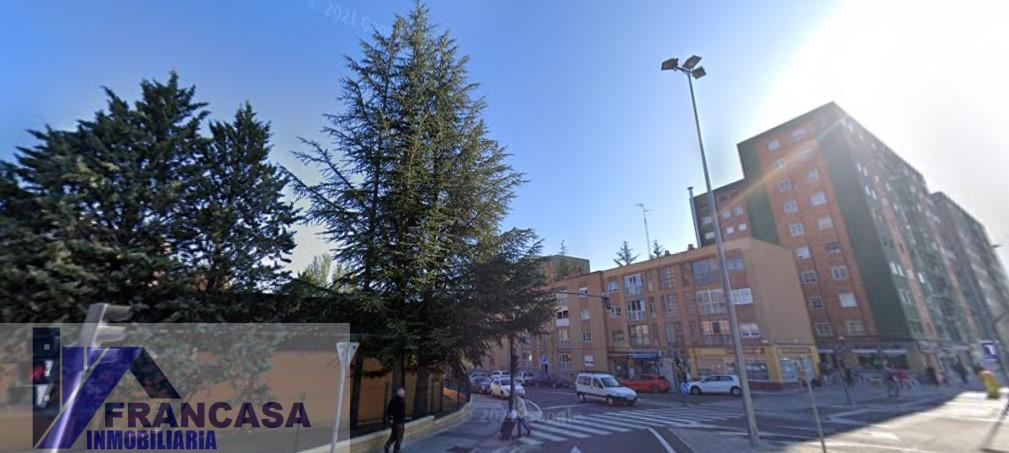 For sale of flat in Salamanca