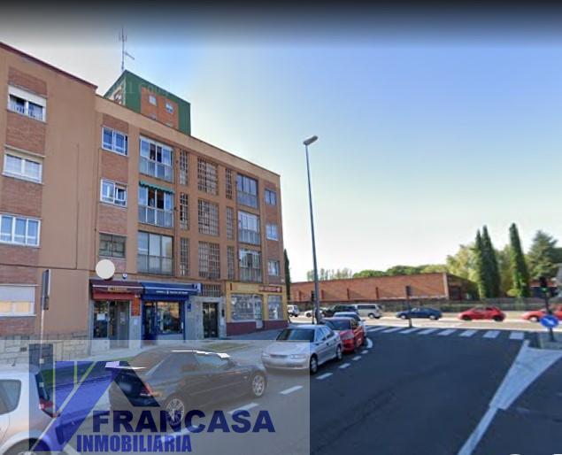 For sale of flat in Salamanca