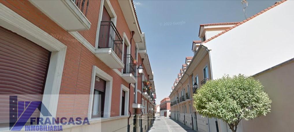 For sale of flat in Tudela de Duero