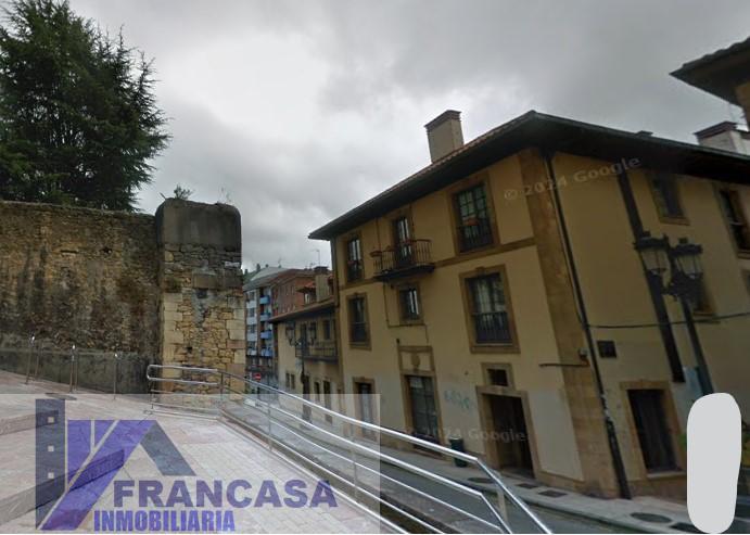 Venta de piso en Oviedo
