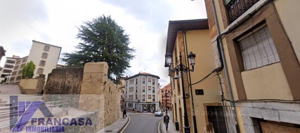Venta de piso en Oviedo