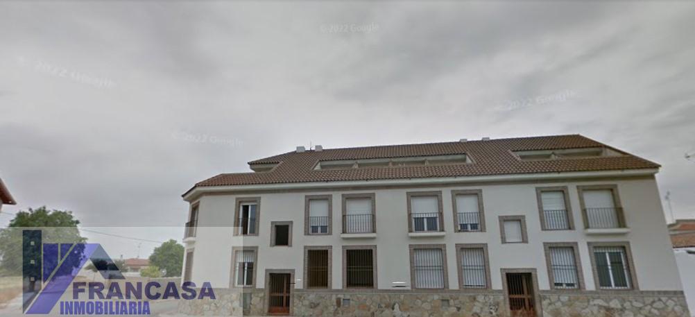 For sale of flat in Tembleque