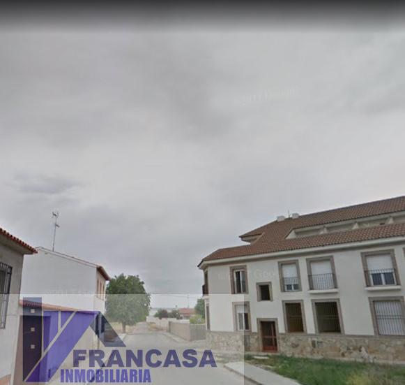 For sale of flat in Tembleque