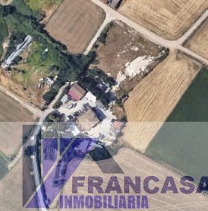 For sale of chalet in Zaragoza
