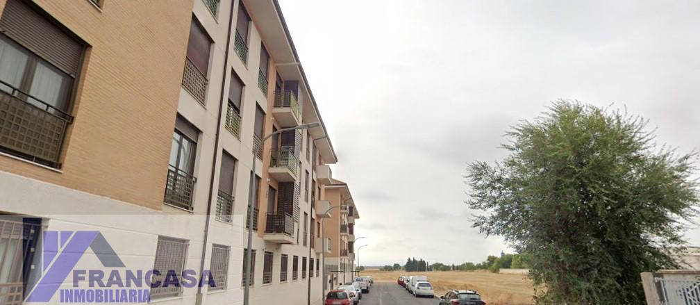 For sale of flat in Ocaña