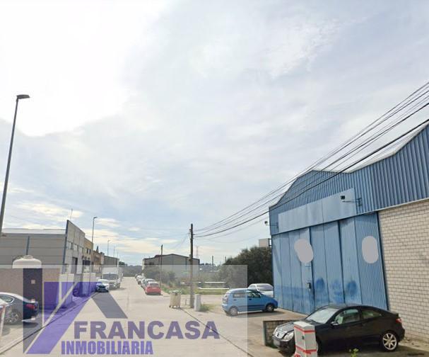 For sale of industrial plant/warehouse in Pepino