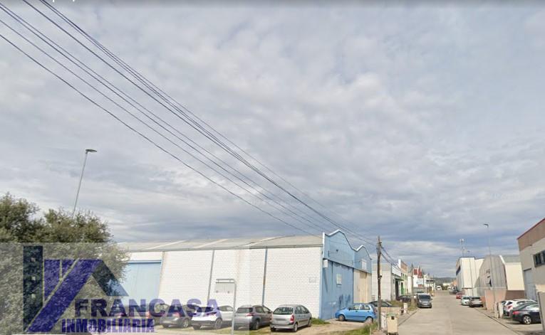 For sale of industrial plant/warehouse in Pepino
