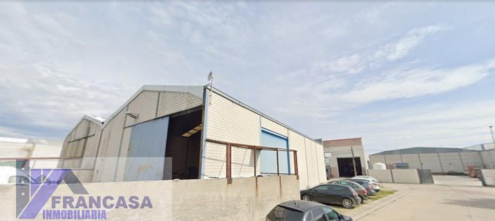 For sale of industrial plant/warehouse in Pepino