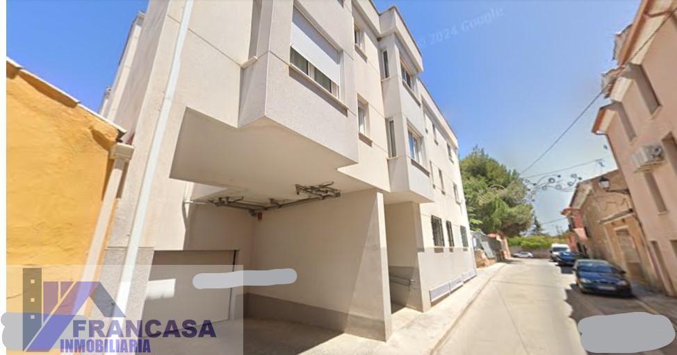 For sale of flat in Arcas del Villar