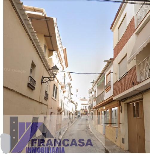 For sale of house in Vélez-Málaga