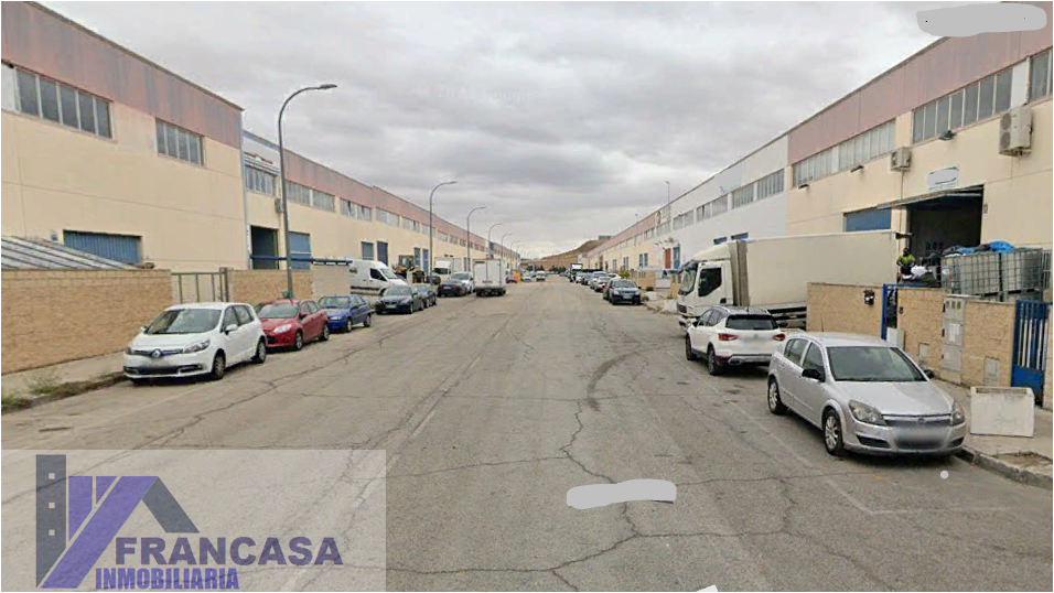 Venta de nave industrial en Ontígola