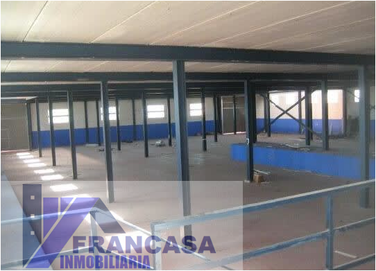 For sale of industrial plant/warehouse in Cebolla