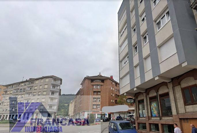 Venta de piso en Pravia
