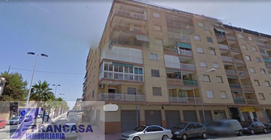 For sale of flat in Santa Pola
