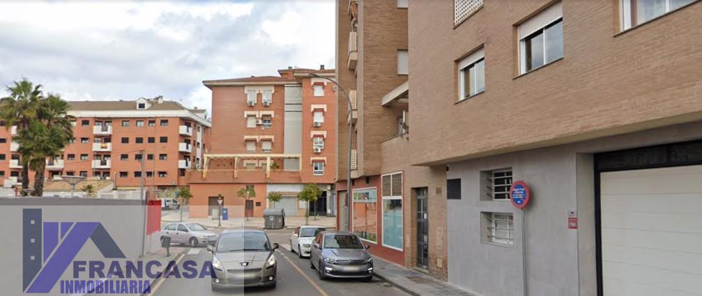 For sale of flat in Linares