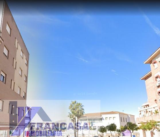 For sale of flat in Linares