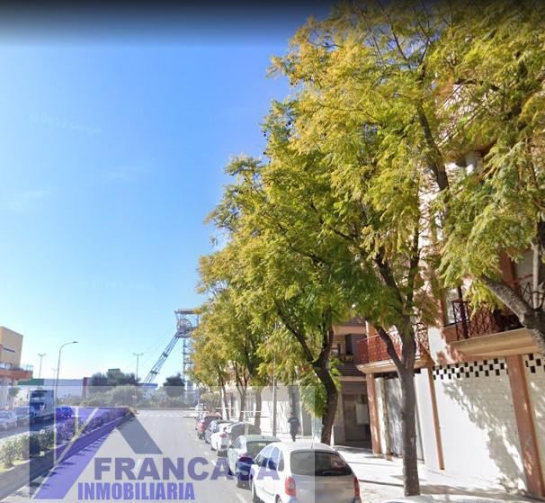 For sale of flat in Linares