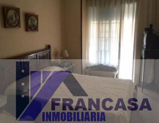 For sale of flat in Linares