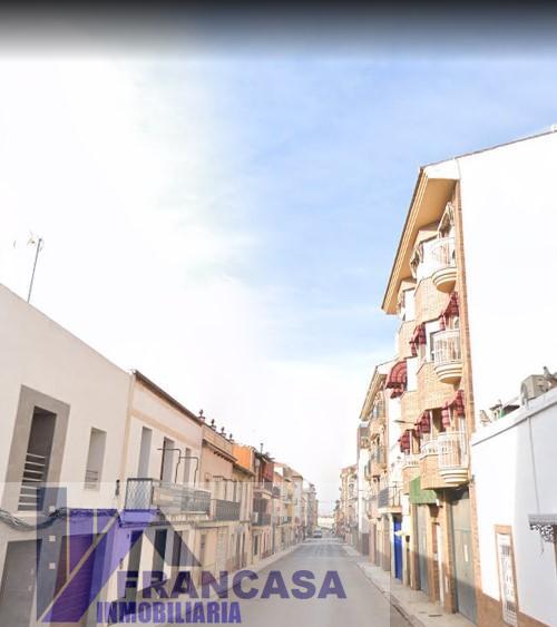 For sale of flat in Linares