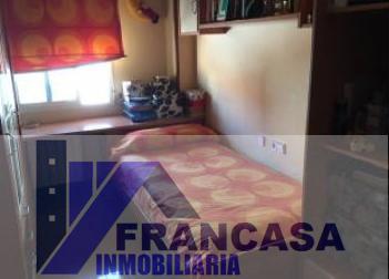 For sale of flat in Linares