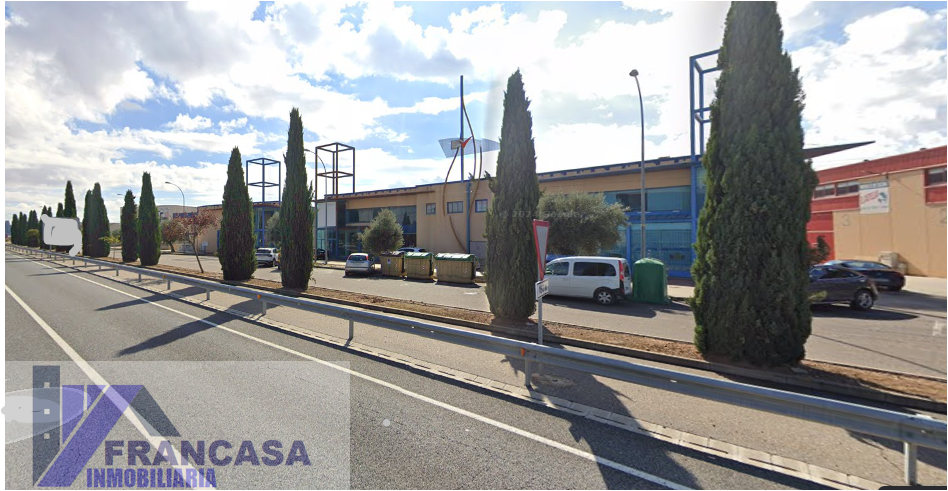 For sale of industrial plant/warehouse in Noblejas