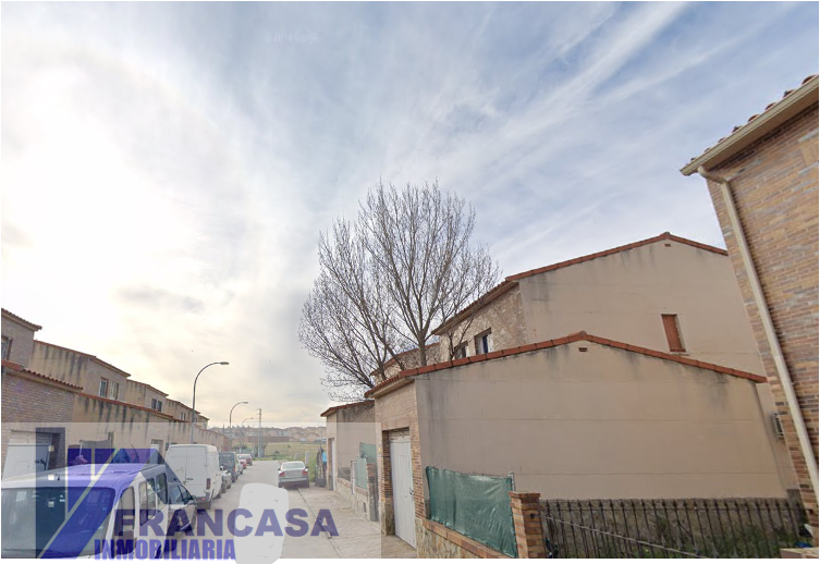 Venta de casa en El Casar de Escalona