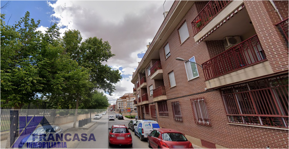 For sale of flat in Valdepeñas