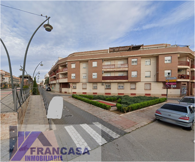 For sale of flat in Valdepeñas