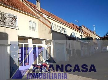 Venta de casa en Pioz