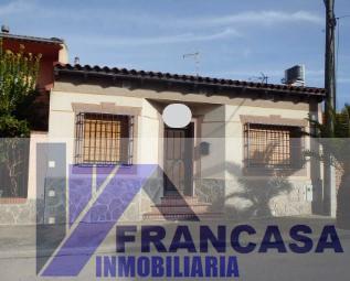 For sale of house in Cazalegas