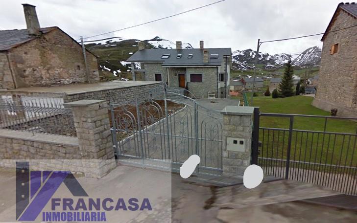 For sale of chalet in Somiedo