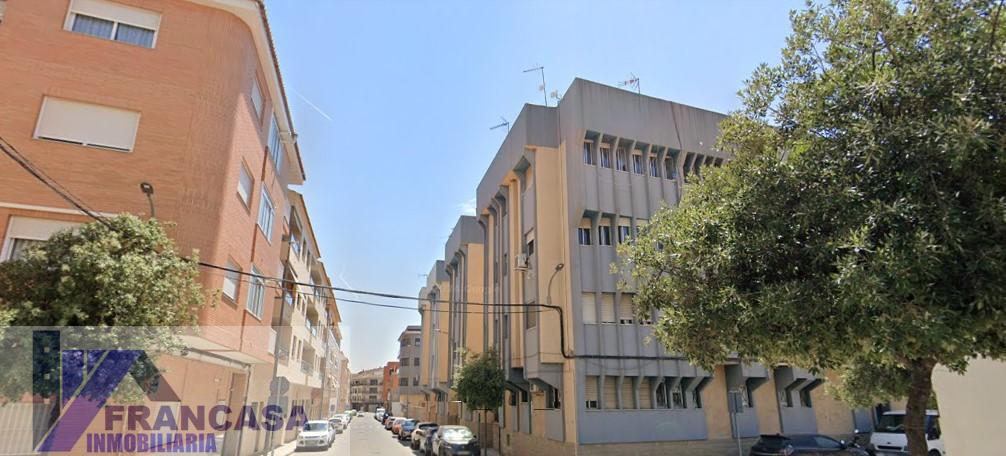 Venta de piso en La Pobla de Vallbona
