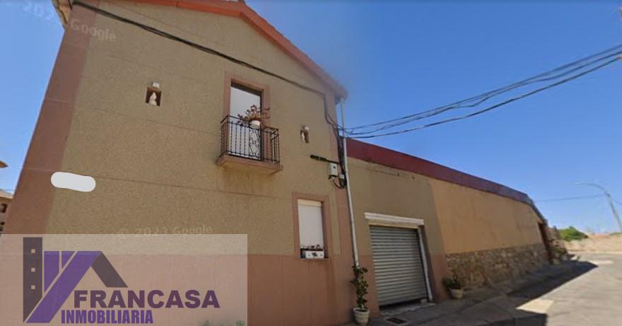Venta de casa en Palacios de la Valduerna