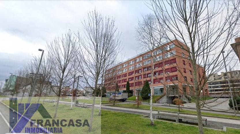 For sale of flat in Siero