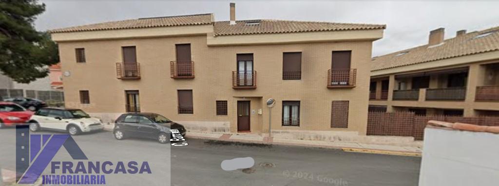 For sale of flat in Olías del Rey