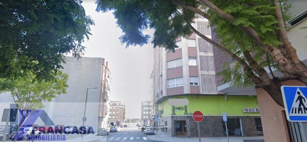 For sale of flat in Novelda