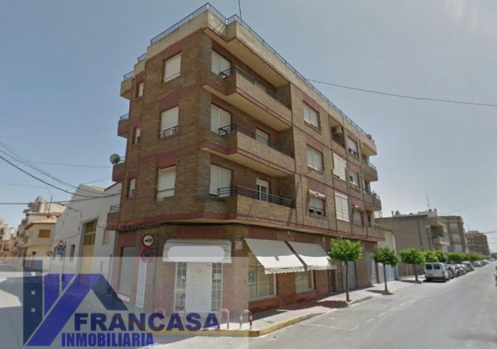 For sale of flat in Almoradí